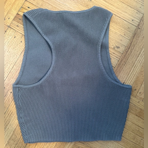 Sculpt knit muscle tank - Picture 4 of 4